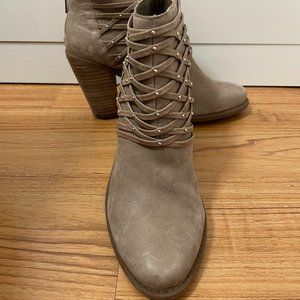 Jessica Simpson Distressed Ankle Boots Taupe